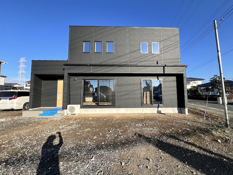 茨城県筑西市注文住宅「スタイリッシュモダンハウス」のお引き渡しを行いました！