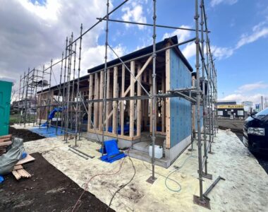 茨城県筑西市に「塗り壁の平屋」が上棟しました！